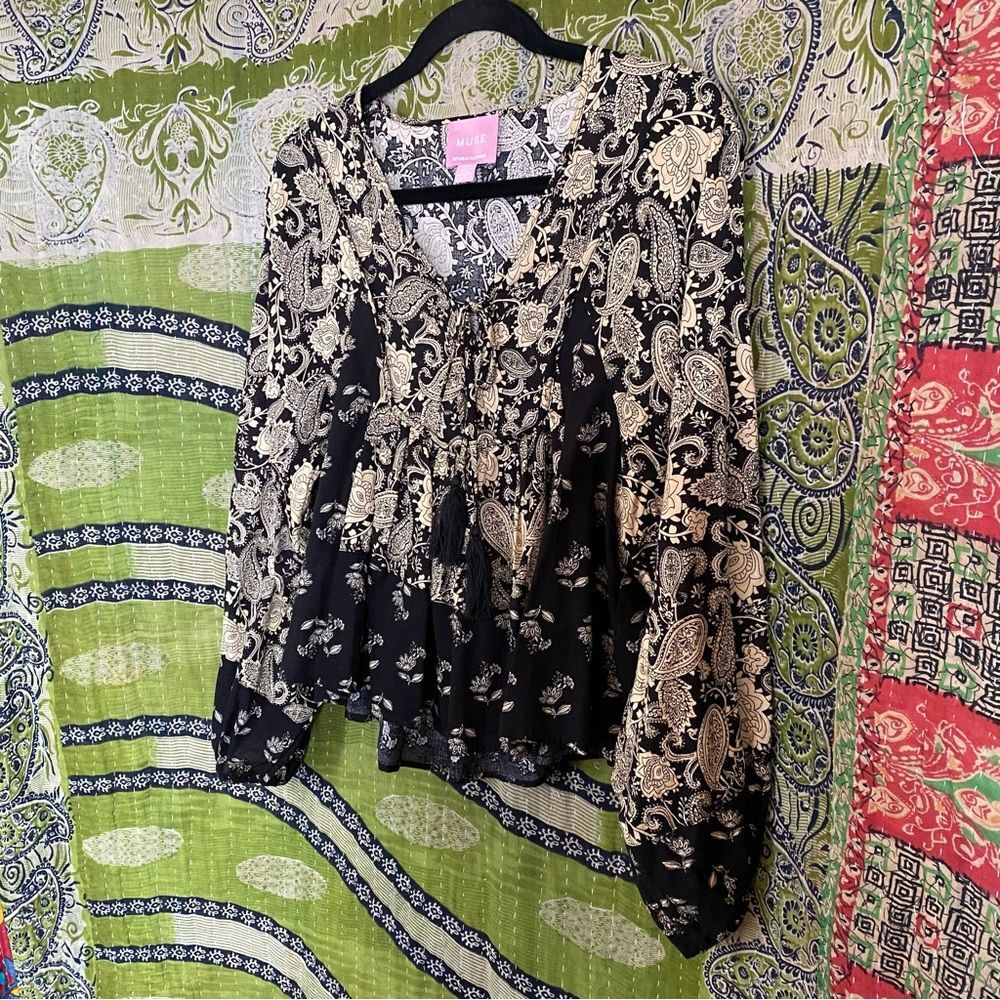 Muse Black/ Tan Sherry Paisley Baby Doll Bohemian Peasant Blouse Size Small - Picture 6 of 16
